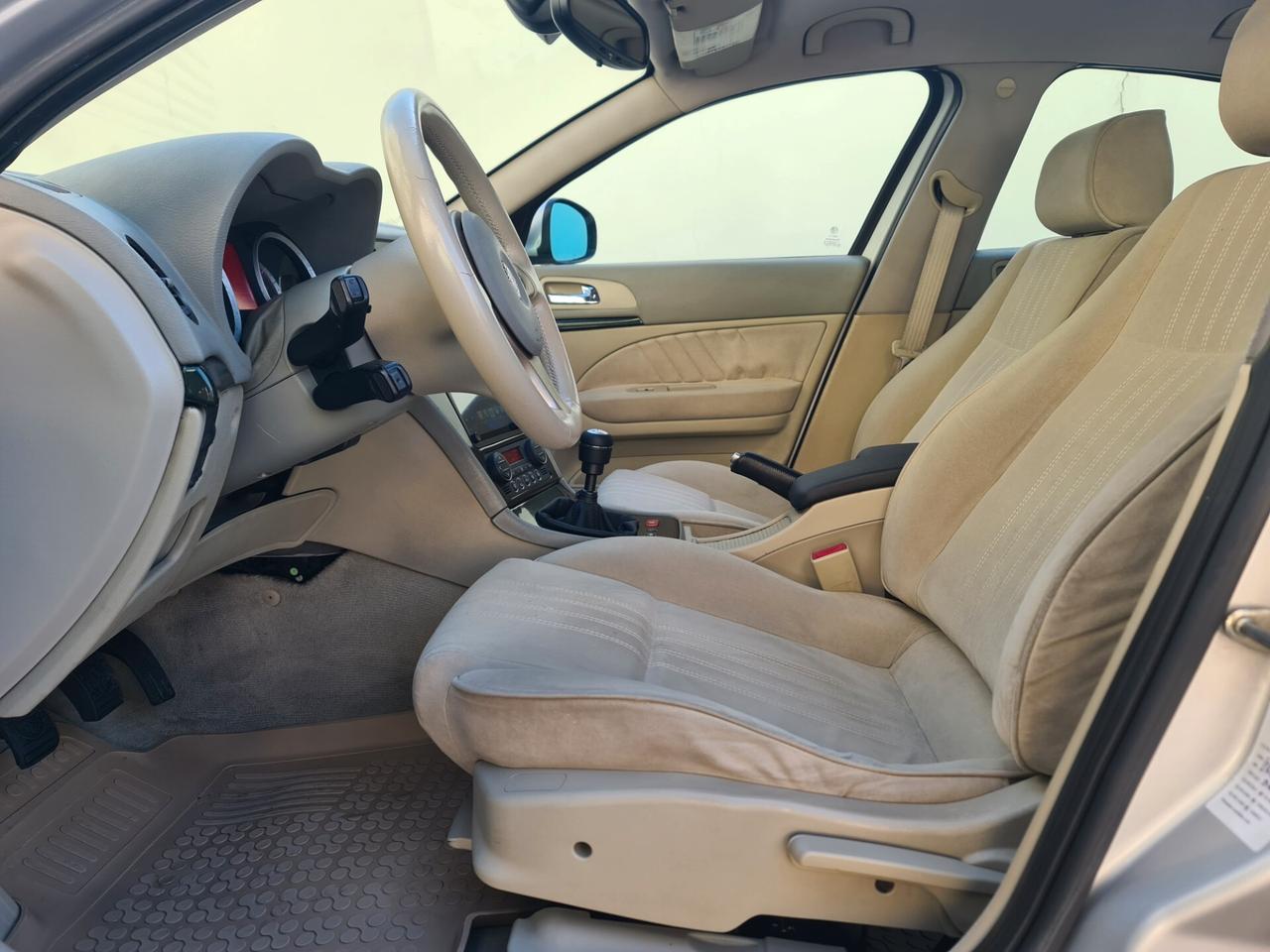 Alfa Romeo 159 1.9 JTDm 16V Distinctive