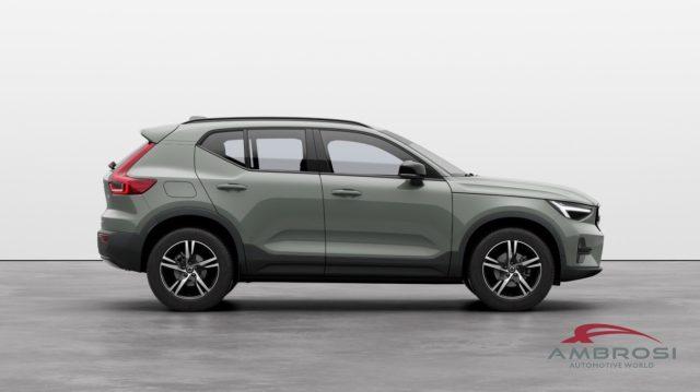 VOLVO XC40 B3 Mild hybrid Benzina Plus Dark