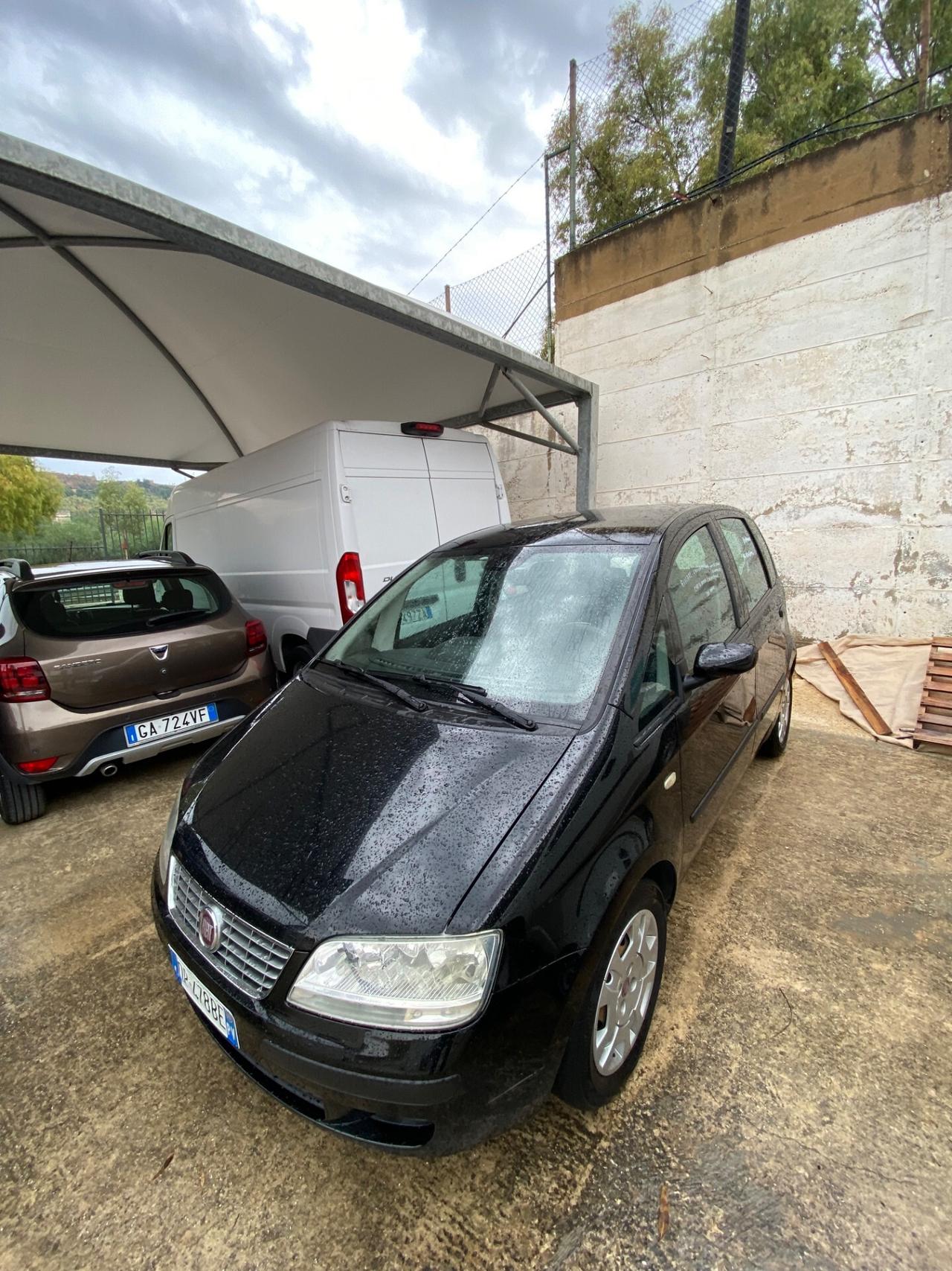 Fiat Idea 1.2 16V BlackLabel