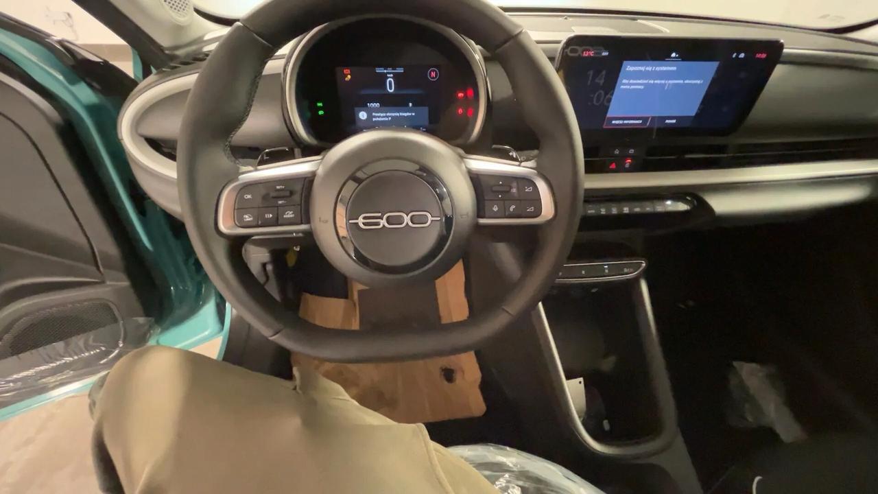 Fiat 600 Hybrid 100 CV DCT MHEV