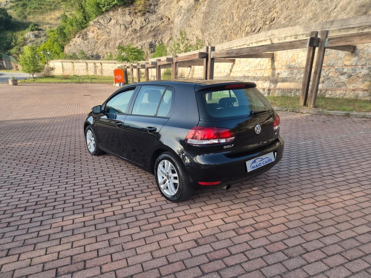 Volkswagen Golf 1.6 TDI Highline