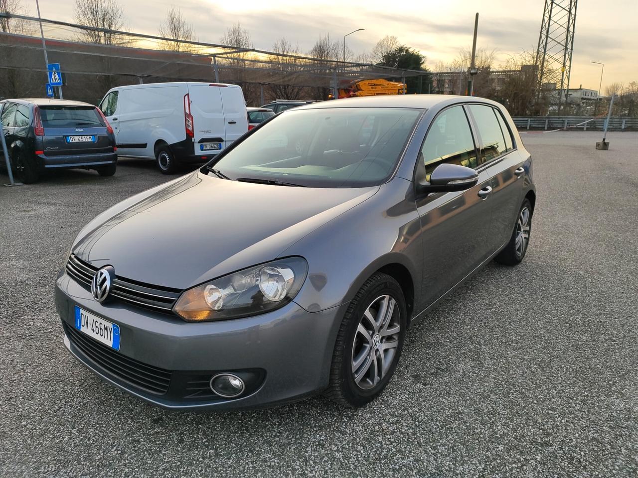Volkswagen Golf 1.6 5p. Comfortline