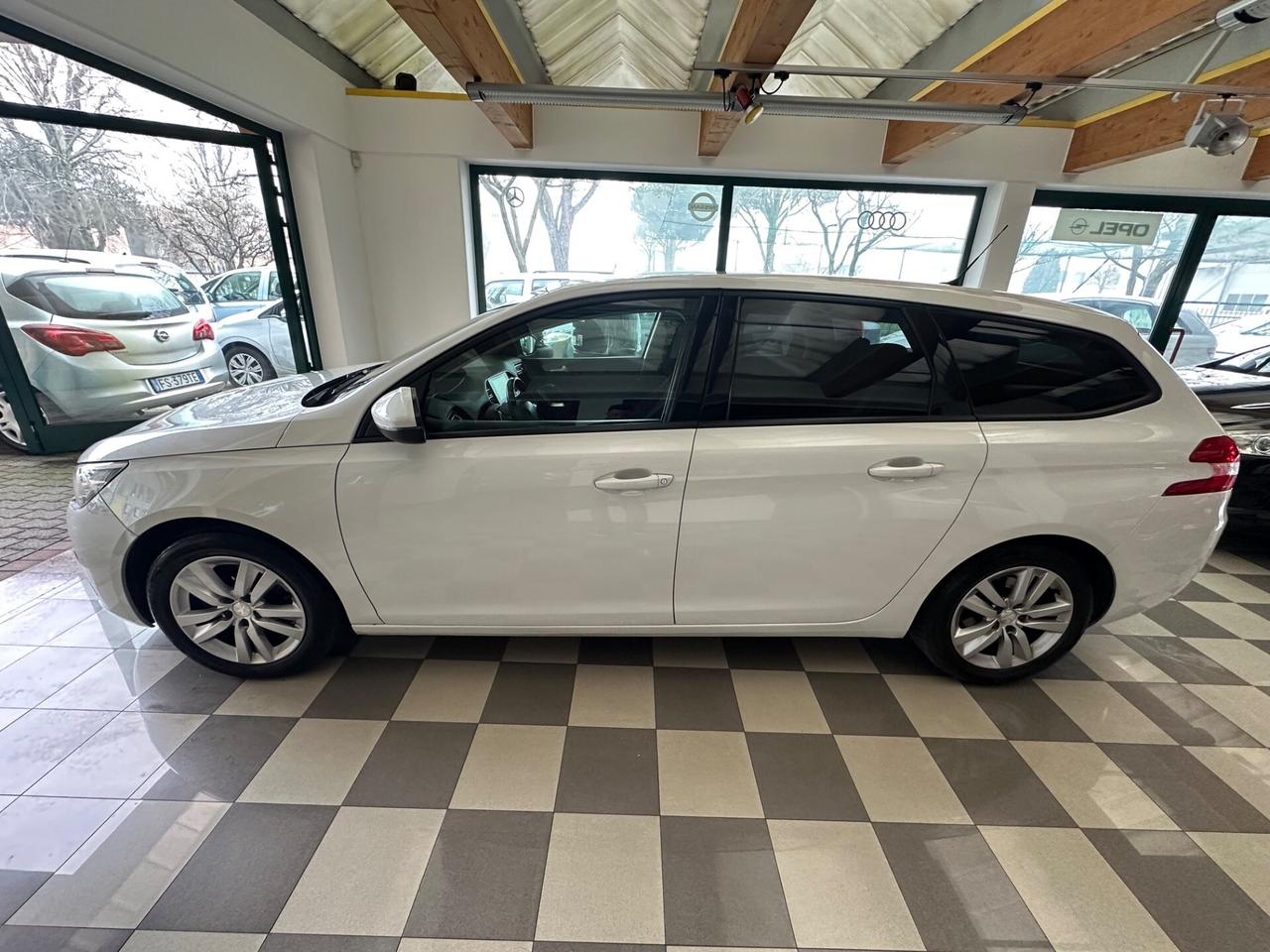 Peugeot 308 BlueHDi 130 S&S SW GT Line