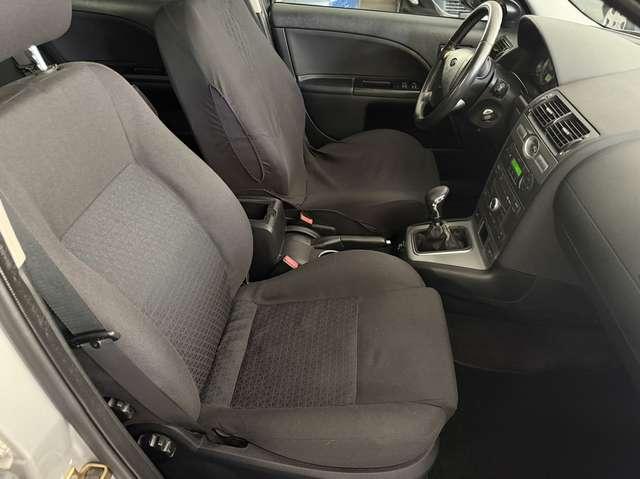 Ford Mondeo 1.8 duratec 125CV METANO --SOLO 89.300KM--