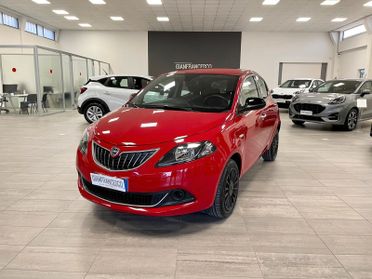 Lancia Ypsilon 1.0 FireFly Hybrid 70cv Silver