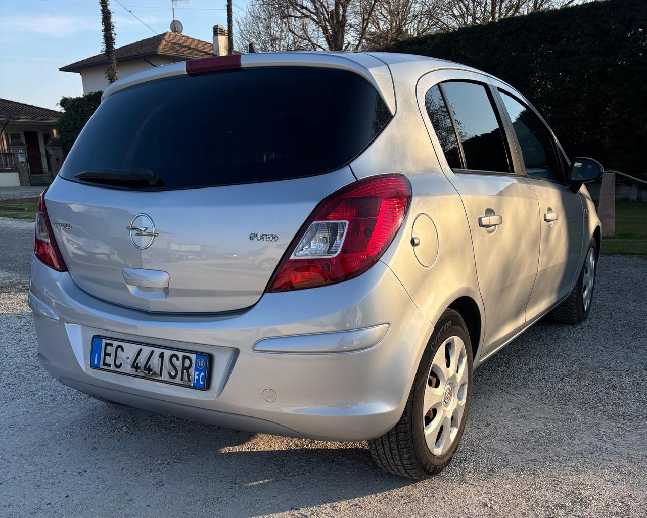 Opel Corsa 1.2 80CV 5 porte GPL-TECH Edition