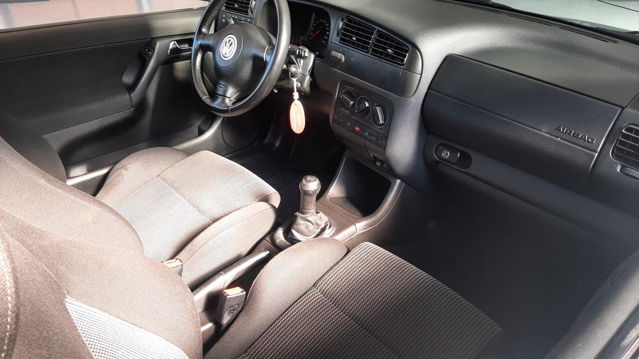 Volkswagen Golf Cabriolet Golf Cabriolet 1.6 cat Trendline