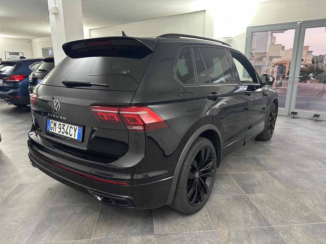 Volkswagen Tiguan 2.0 TDI 150 CV SCR DSG R-Line