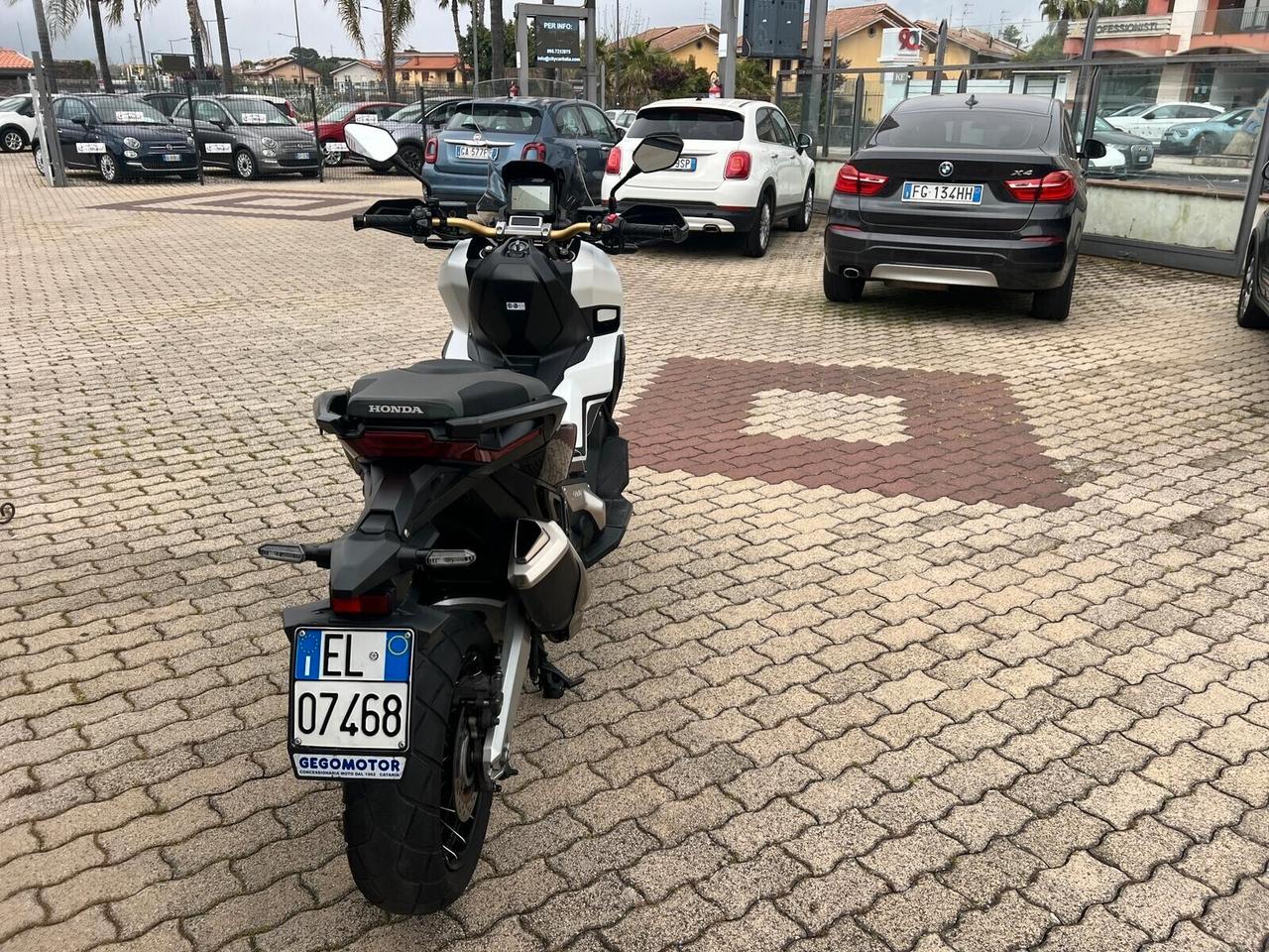 Honda X-ADV 750 X-ADX 750 DCT DESERT TRACK