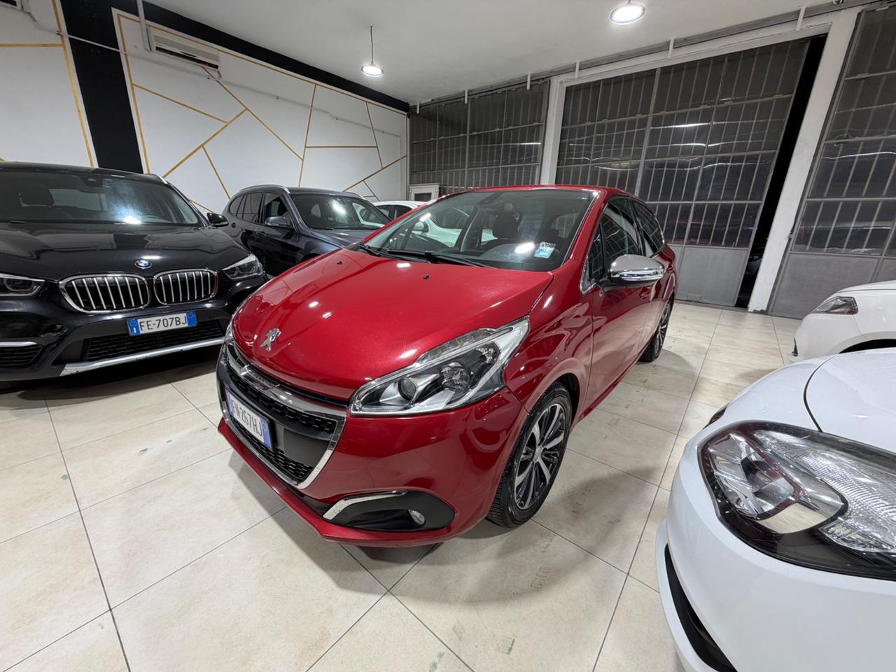Peugeot 208 PureTech 82 5p. GPL Allure
