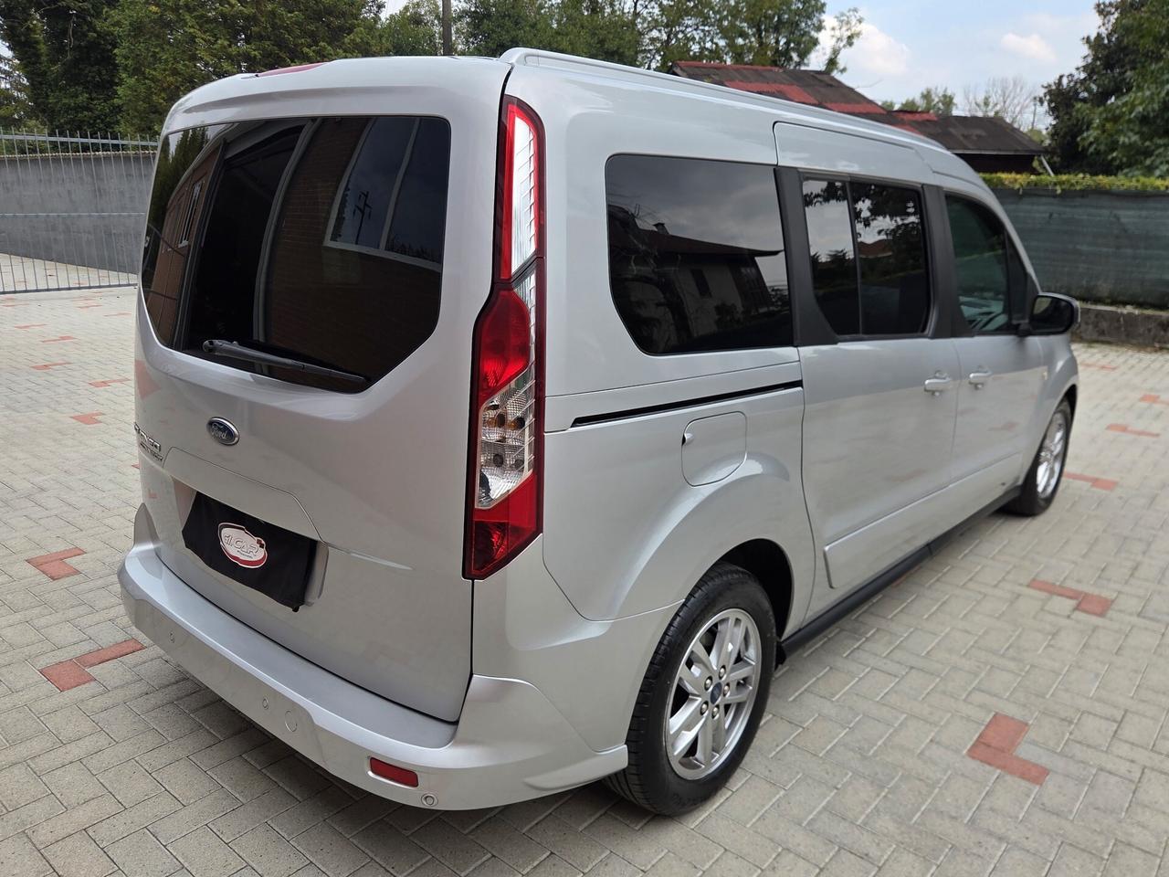 Ford Tourneo Connect Gran 1.5 EcoBlue 120 CV aut. Titanium