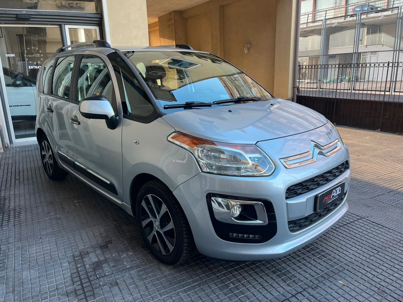 Citroen C3 Picasso BlueHDi 100 Exclusive Cinema