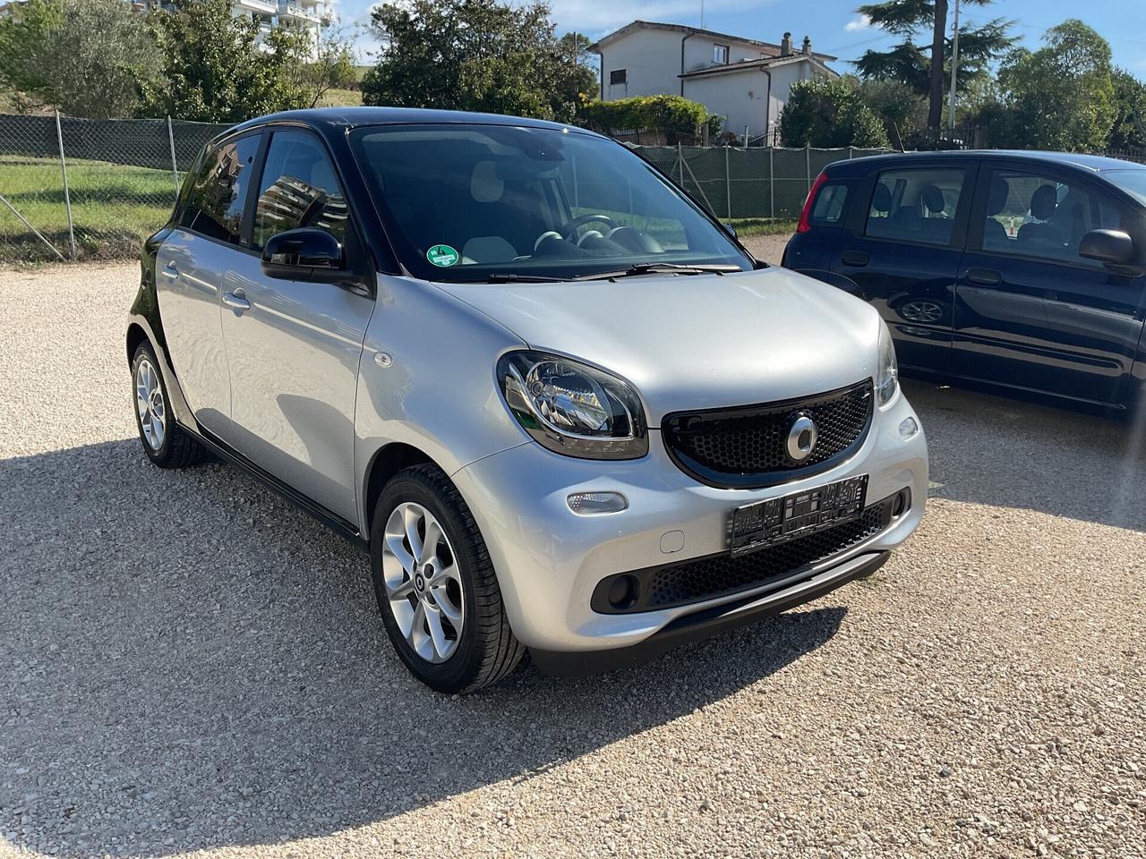 Smart ForFour 70 1.0 Passion