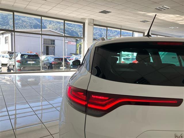 RENAULT Megane Sporter 1.6 E-Tech phev Business 160cv auto