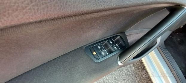 Volkswagen Golf Golf 1.6 TDI 110 CV 5p. Comfort...
