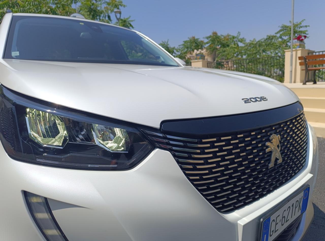 Peugeot 2008 BlueHDi 110 S&S Allure Pack