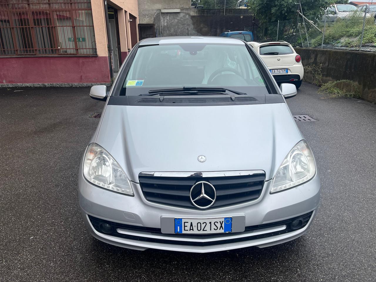 Mercedes-benz A 160 BlueEFFICIENCY - Si Permuta - OK Neopatentato