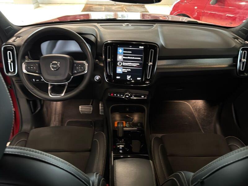 Volvo XC40 Recharge T4 Recharge Plug-in auto R-Design