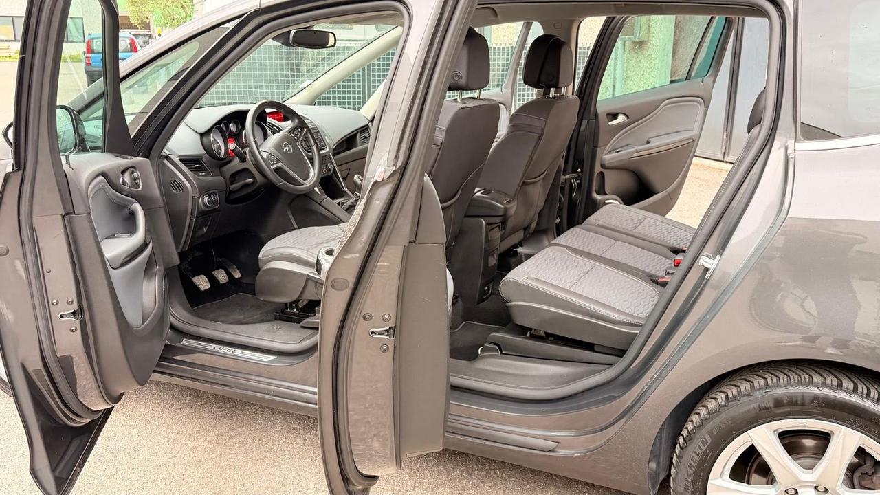 Opel Zafira Tourer 2.0 CDTi 110CV Cosmo