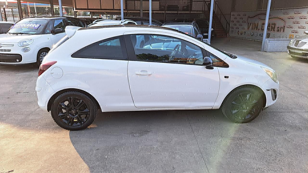 Opel Corsa 1.2 Benzina B-Color 3 Porte