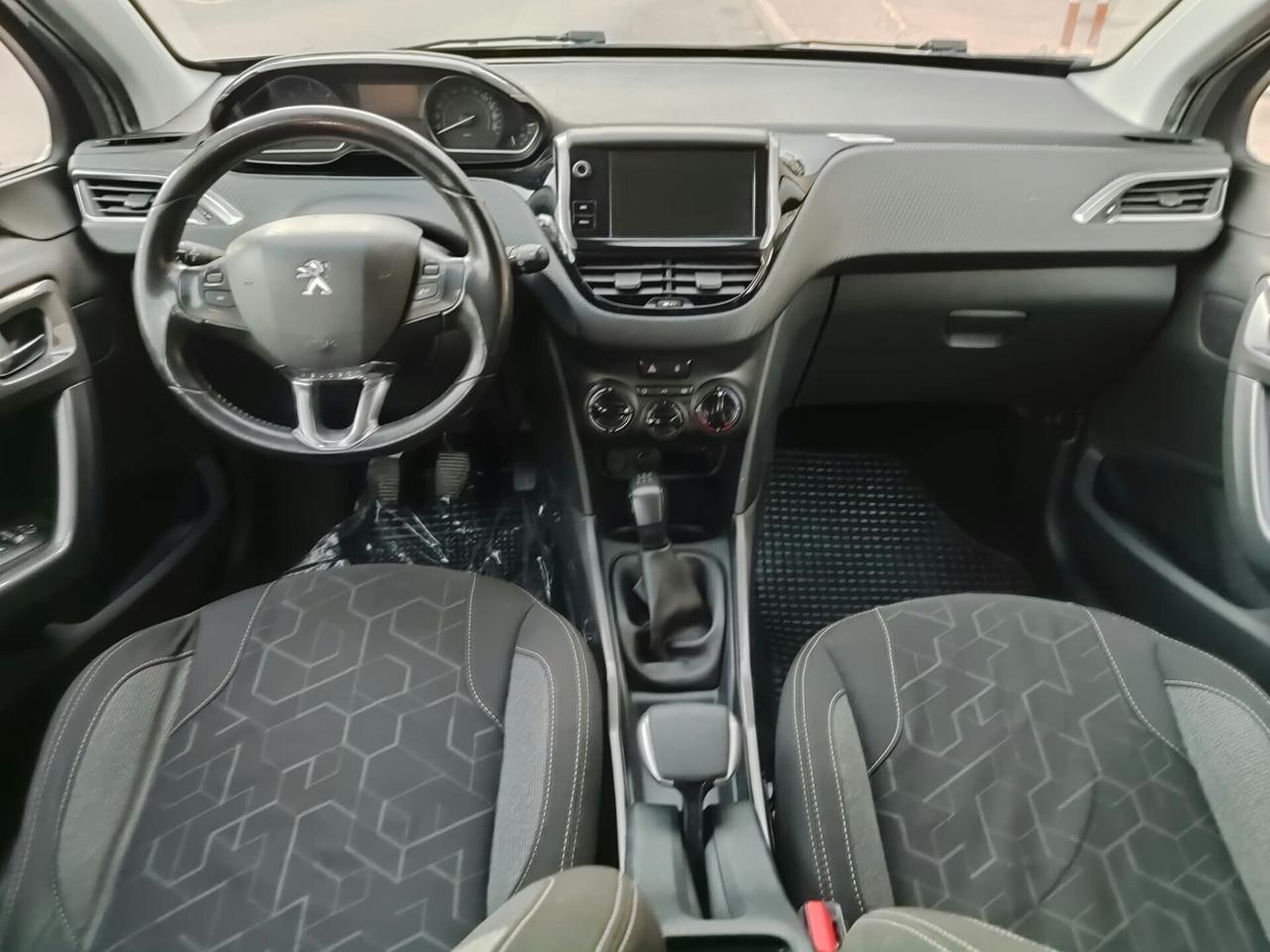Peugeot 2008 1.6 BlueHDi 75 CV