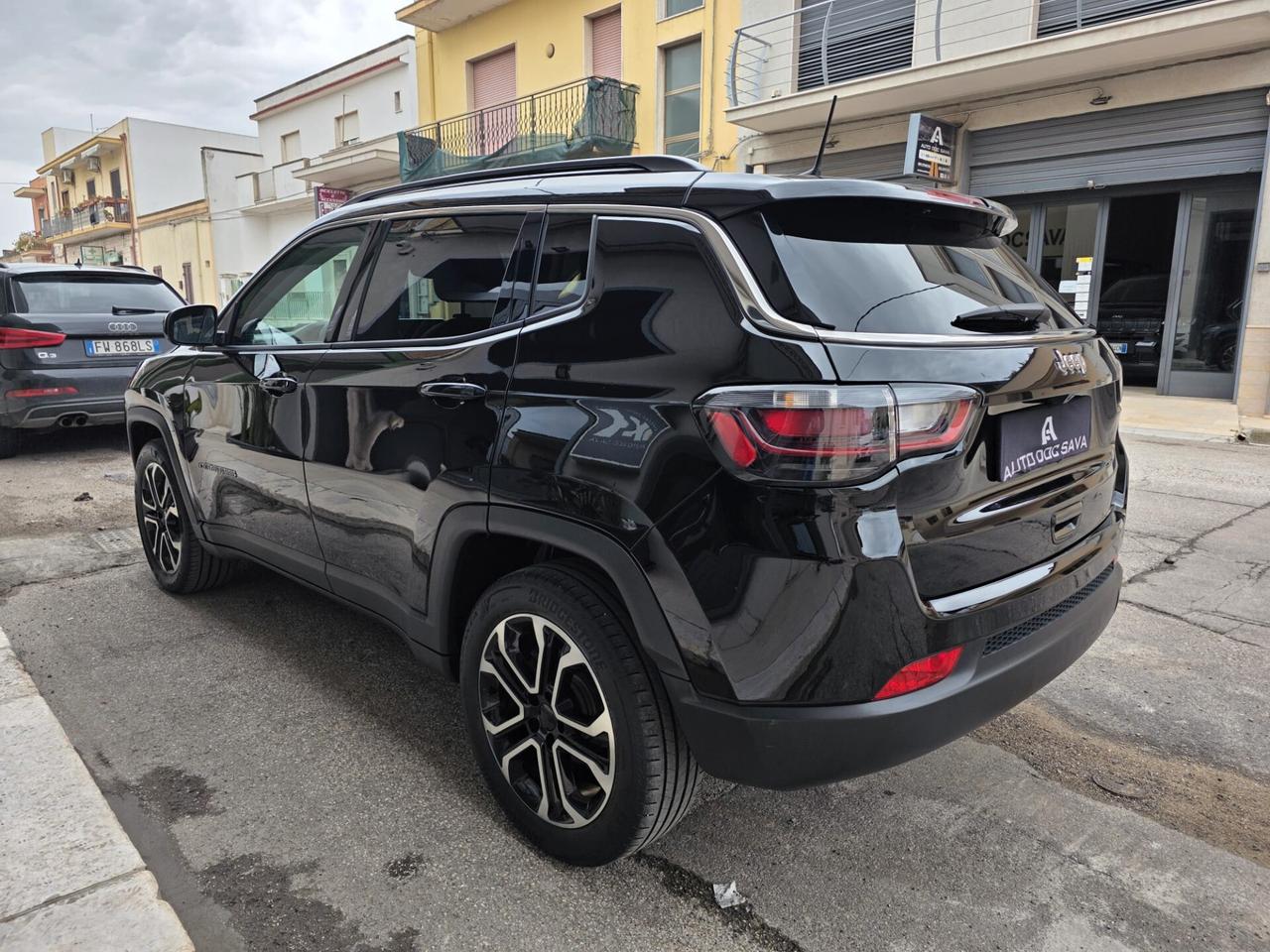 Jeep Compass 1.6 Multijet 130 Cv Limited+Fari Led+Retrocamera+Cerchi 18 ( Senza Vincoli Finanziari )