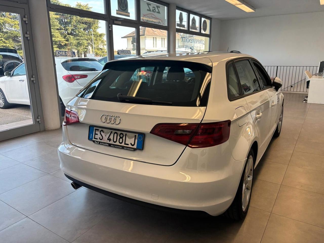 Audi A3 2013 - 1.6 DIESEL 135600 KM
