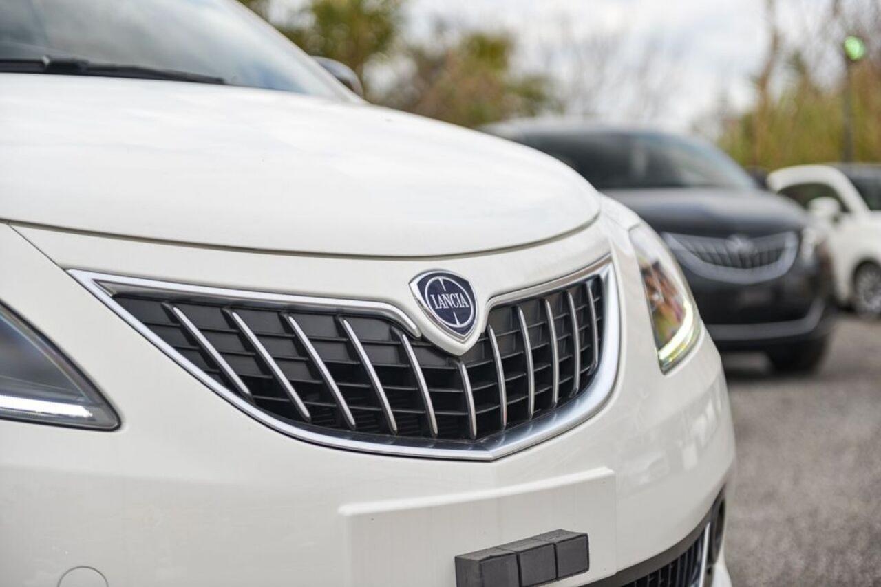 LANCIA Ypsilon III - Ypsilon 1.2 Gold Gpl 69cv
