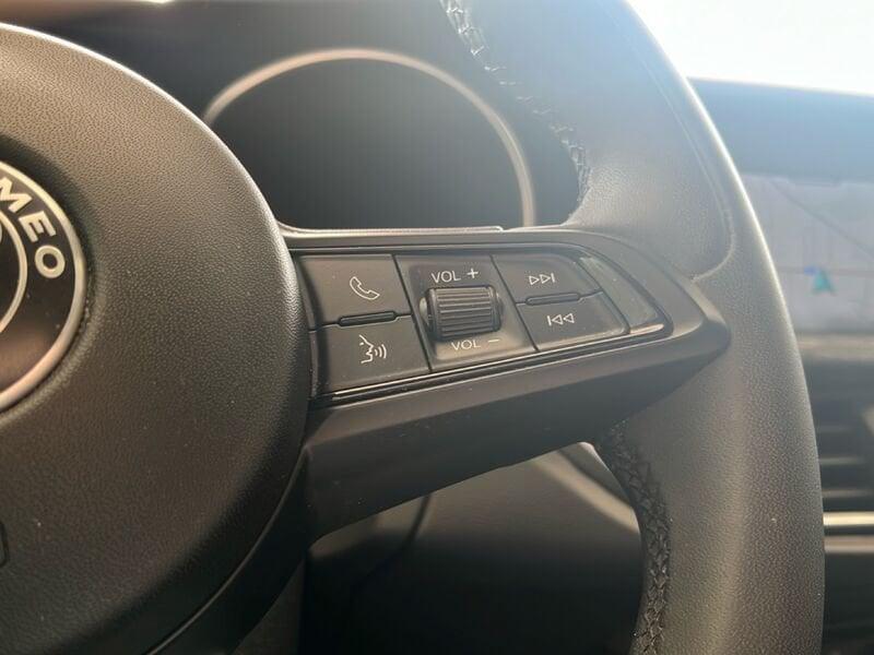 Alfa Romeo Stelvio 2.2 Turbo Diesel 160CV Business AT8 RWD