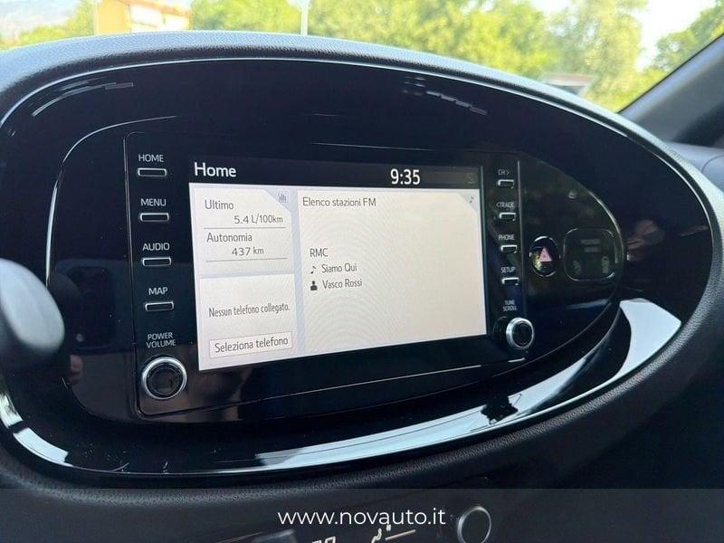 Toyota Aygo X 1.0B (72 CV) Trend