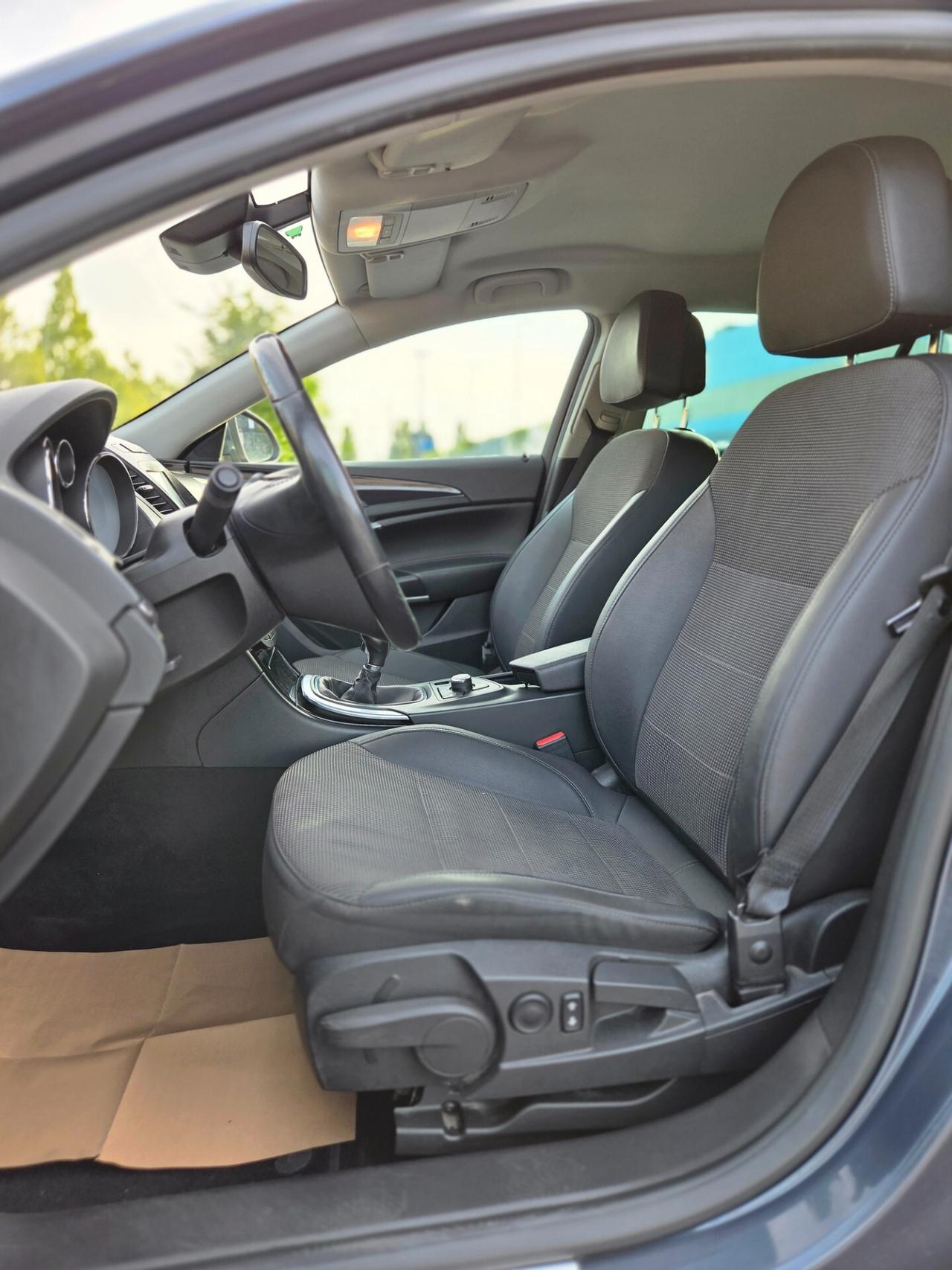Opel Insignia 2.0 CDTI Sports Tourer Cosmo