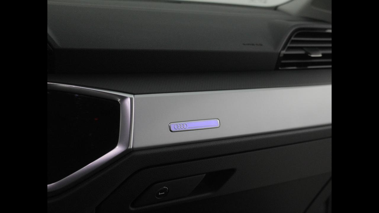 AUDI Q3 2019 Sportback - Q3 Sportback 45 1.4 tfsi e Business Plus