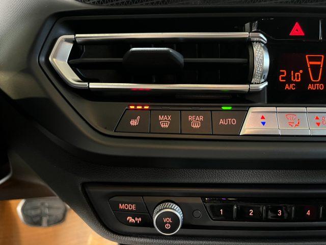 BMW 118 i 5p. Msport Edition SEDILI PERFORMANCE/18"M sport
