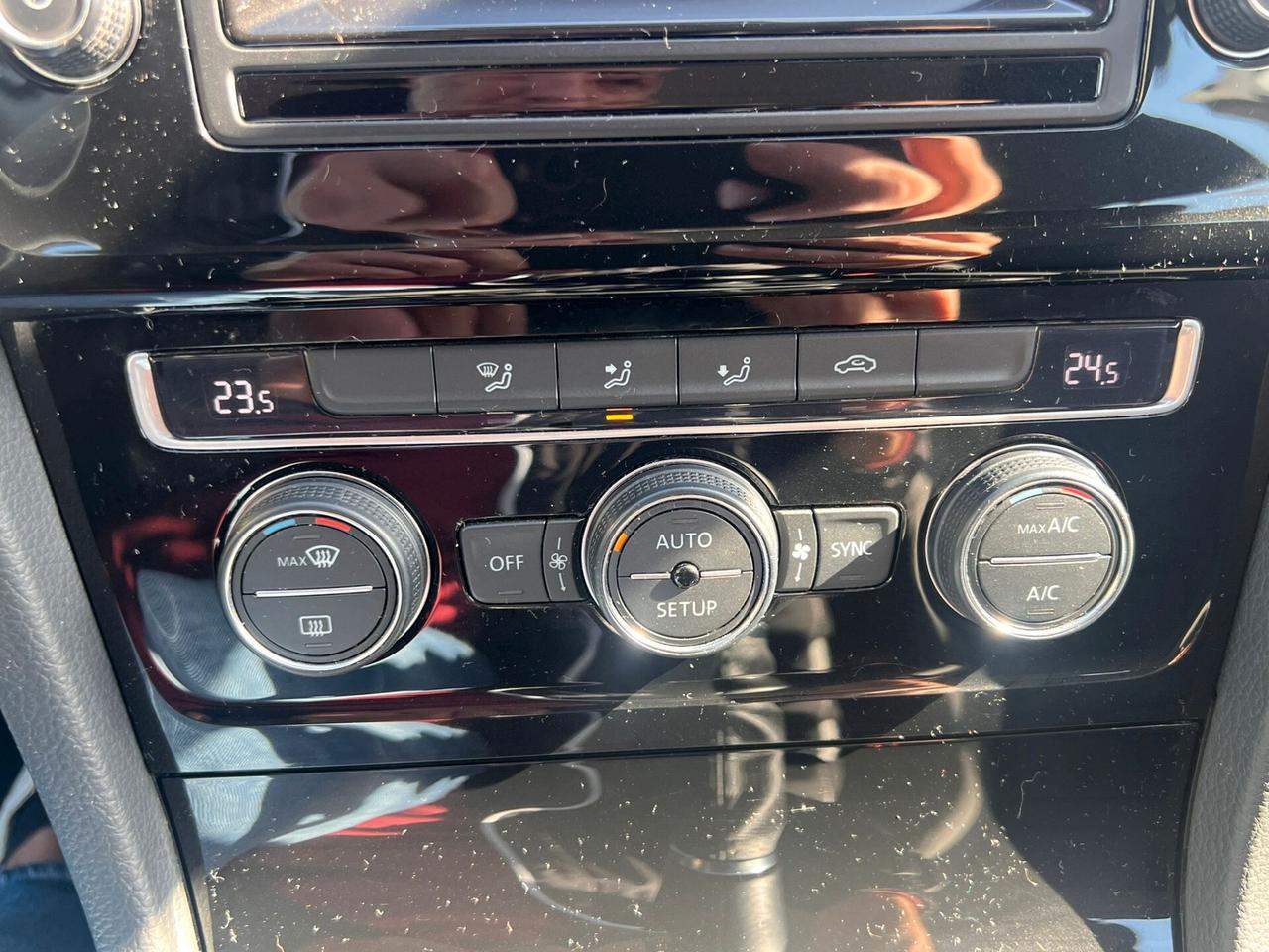 VOLKSWAGEN GOLF 1.4 TSI HIGHLINE 140 CV NAVI CLIMA