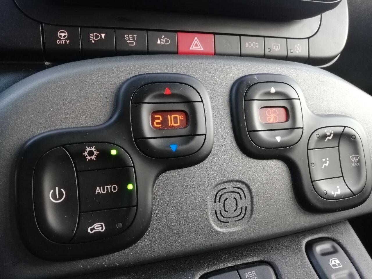 Fiat Panda CityCross 1.0 FireFly Hybrid