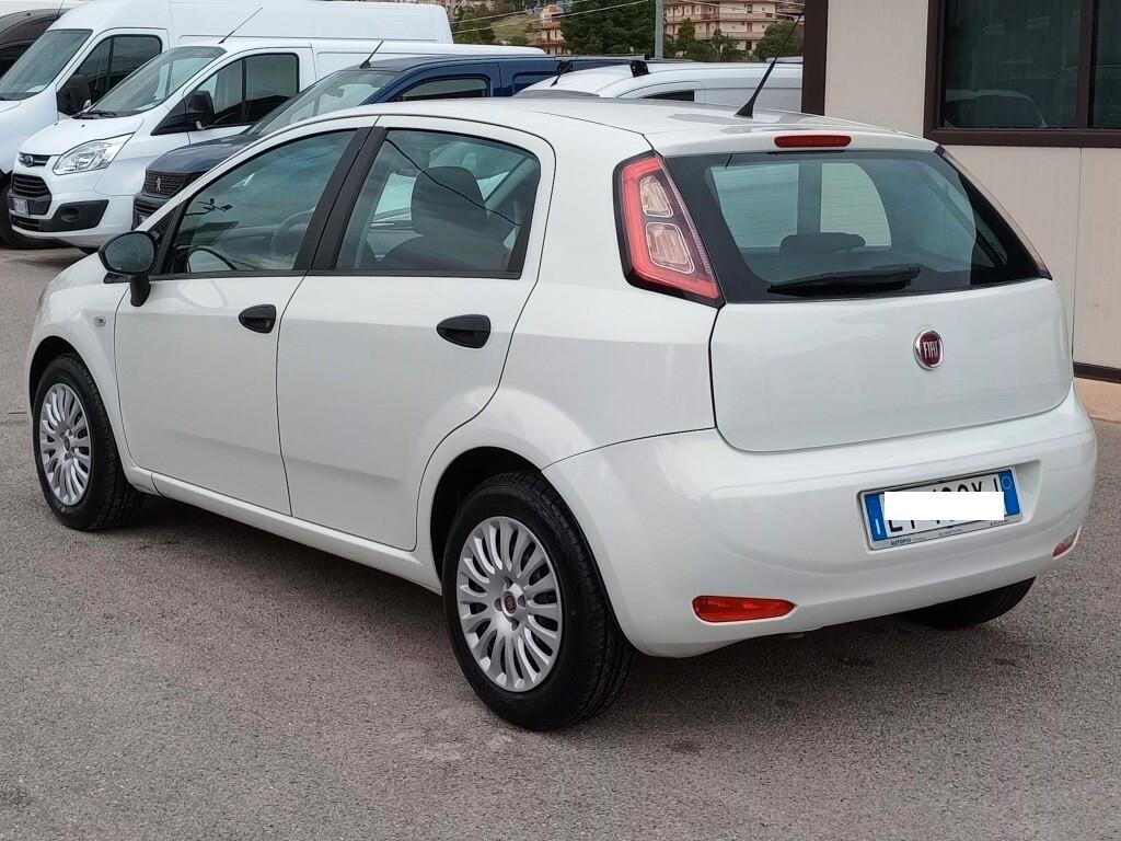 Fiat Punto 1.3 MJT II 75 CV 5 porte Street N1