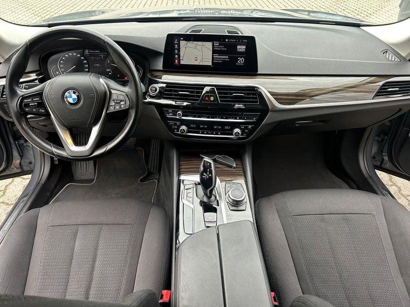 BMW Serie 5 520d Touring mhev 48V xdrive Business auto