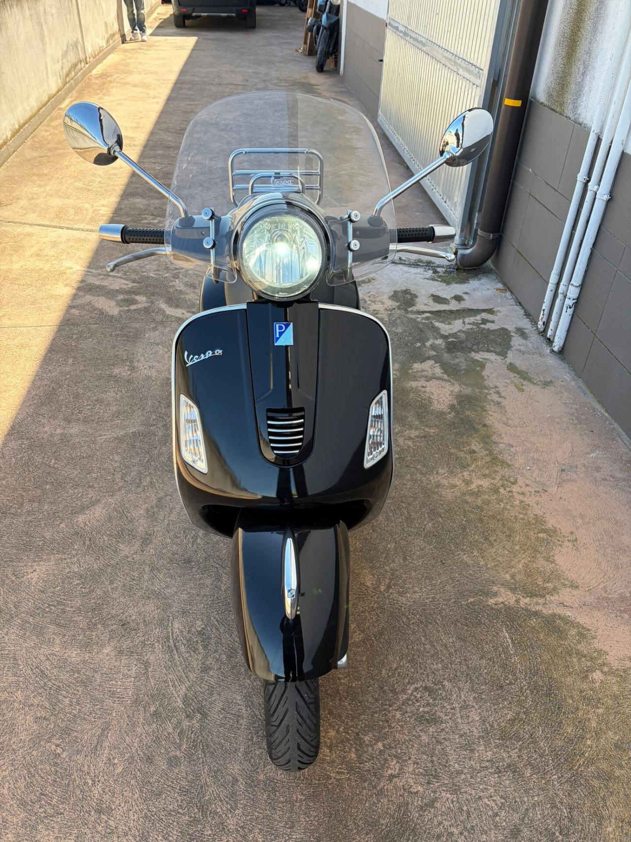 Piaggio Vespa 300 GTS