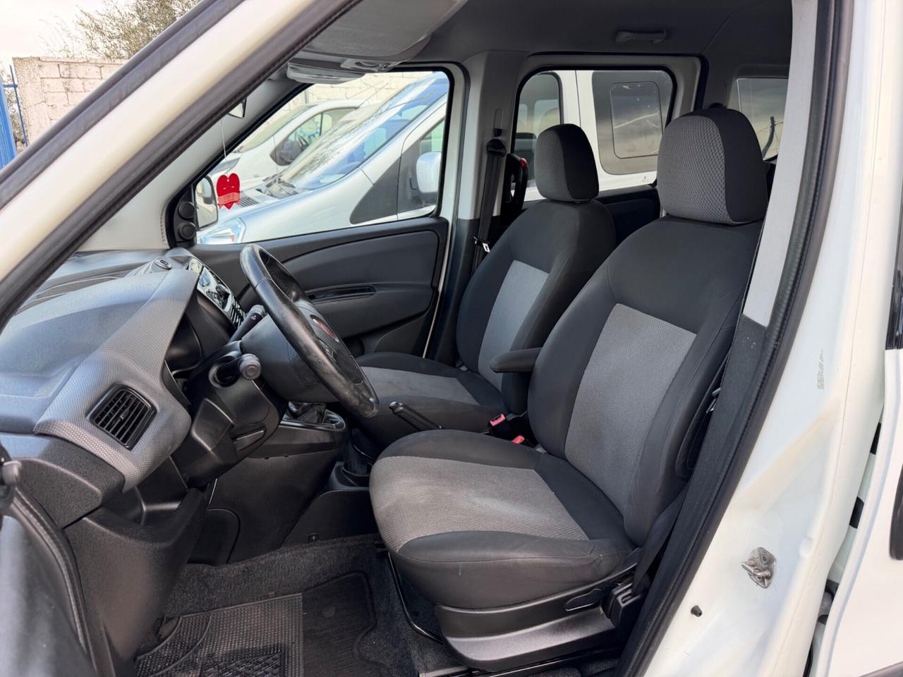 Fiat Doblò 1.4 T-Jet Emotion Metano “NUOVISSIMO”