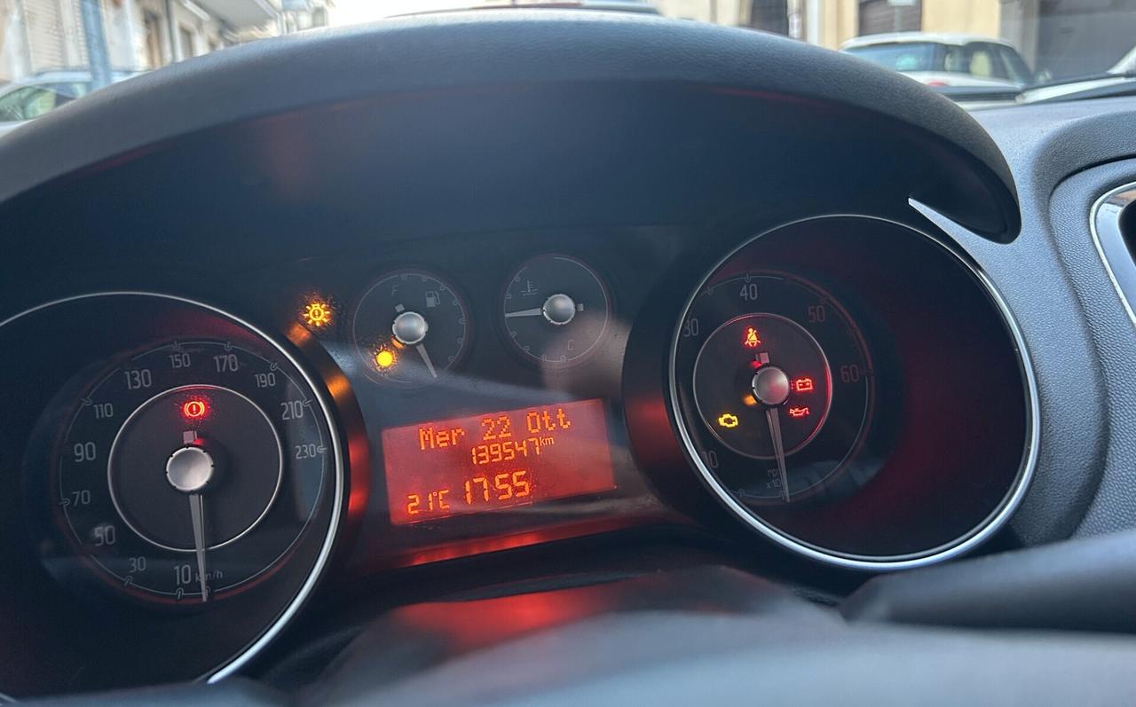 Fiat Punto 1.3 MJT II 75 CV 5P Lounge