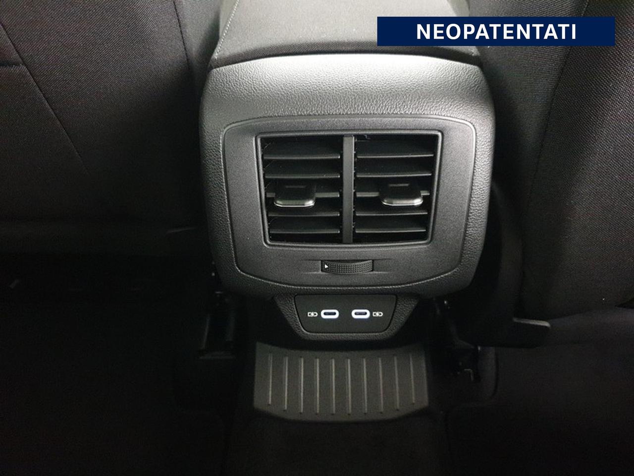 Volkswagen T-Roc 1.0 tsi sport 115cv
