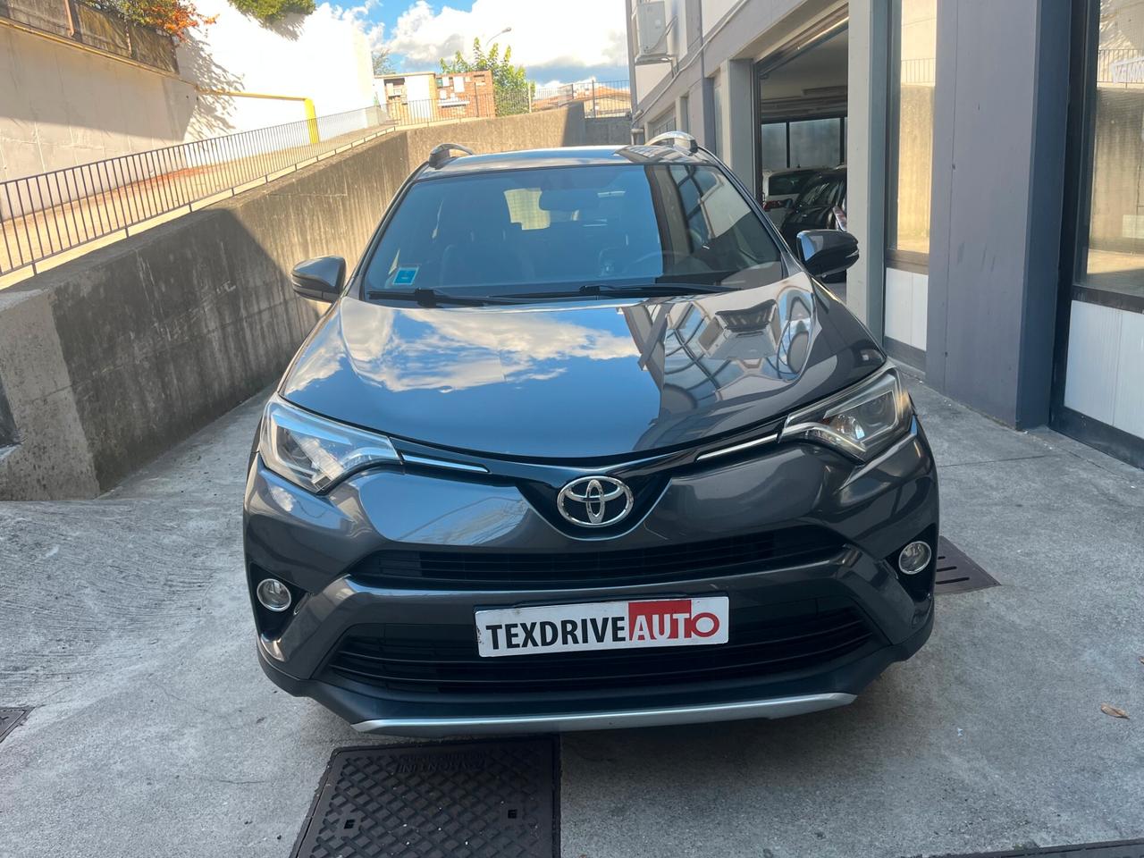 Toyota RAV 4 RAV4 2.0 D-4D 2WD Style