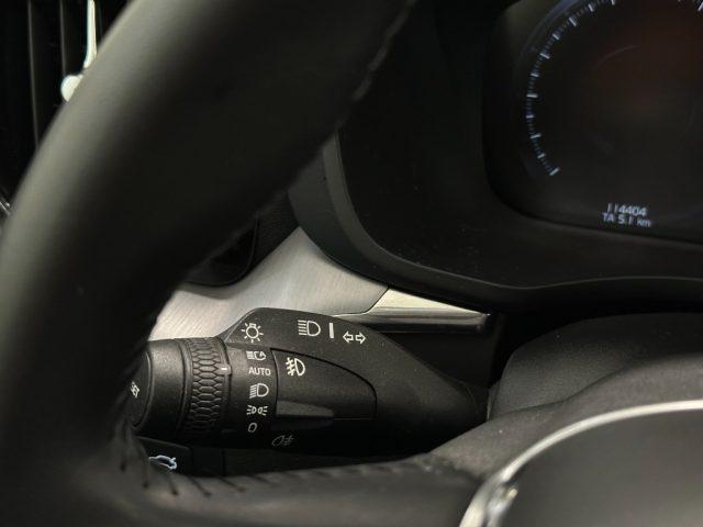 VOLVO XC60 B4 (d) Geartronic Inscription
