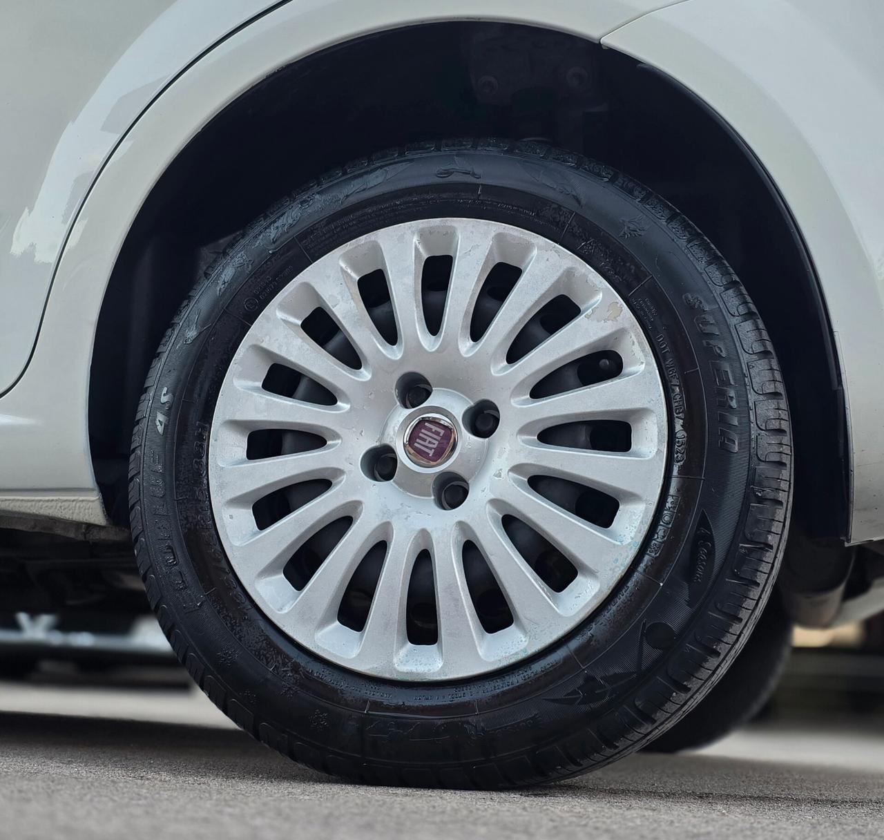 Fiat Punto Evo 1.4 5 porte Dynamic Natural Power