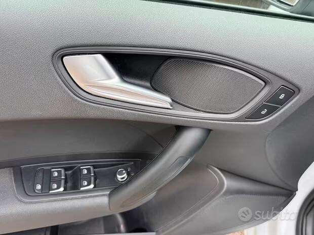 Audi A1 SPB 1.6 TDI 116 CV Admired