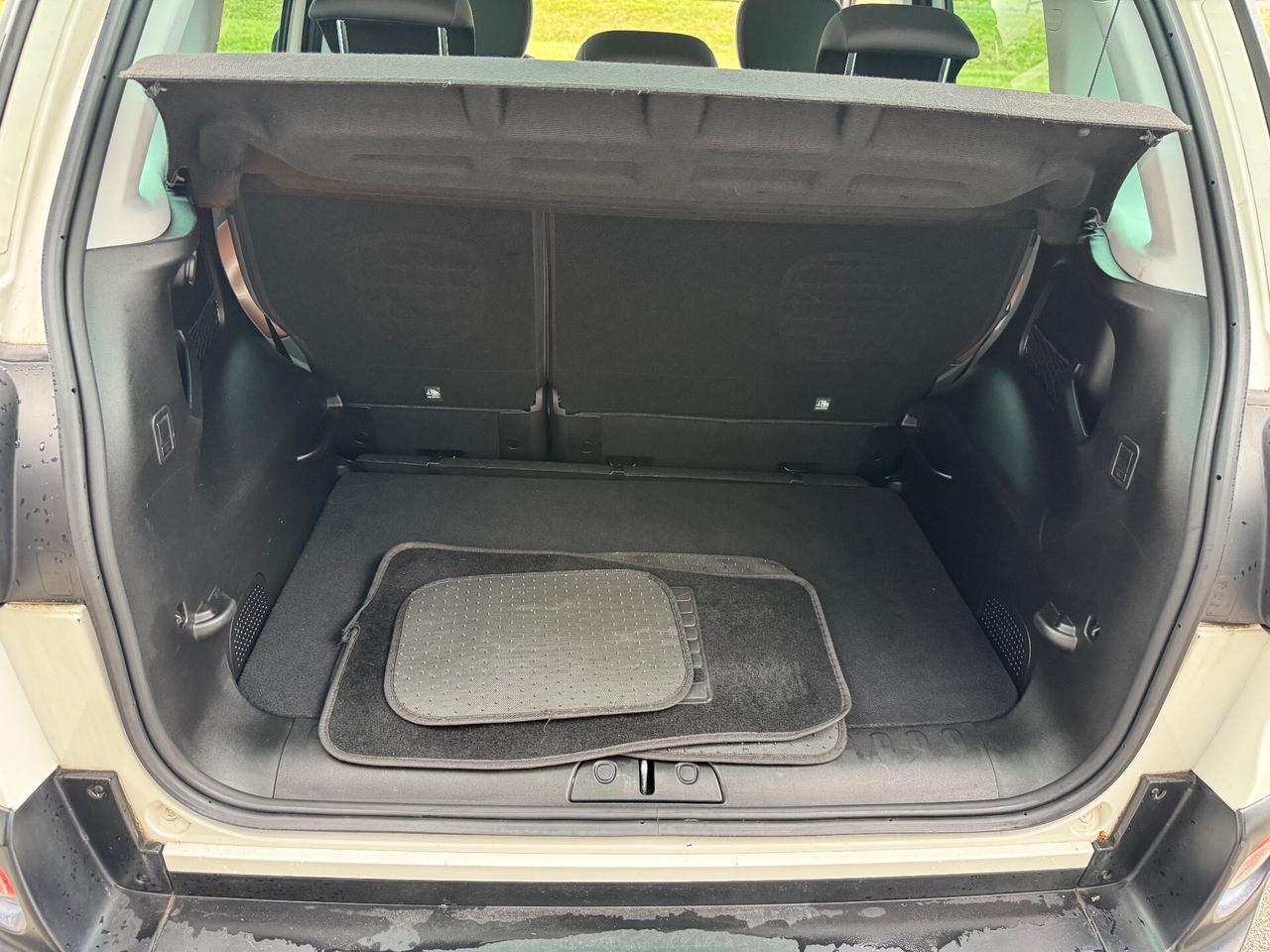 Fiat 500L 1.4 95 CV Lounge Neopatentati