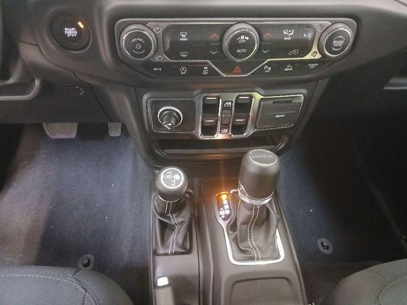 Jeep Gladiator 3.0 V6 Overland 4wd auto