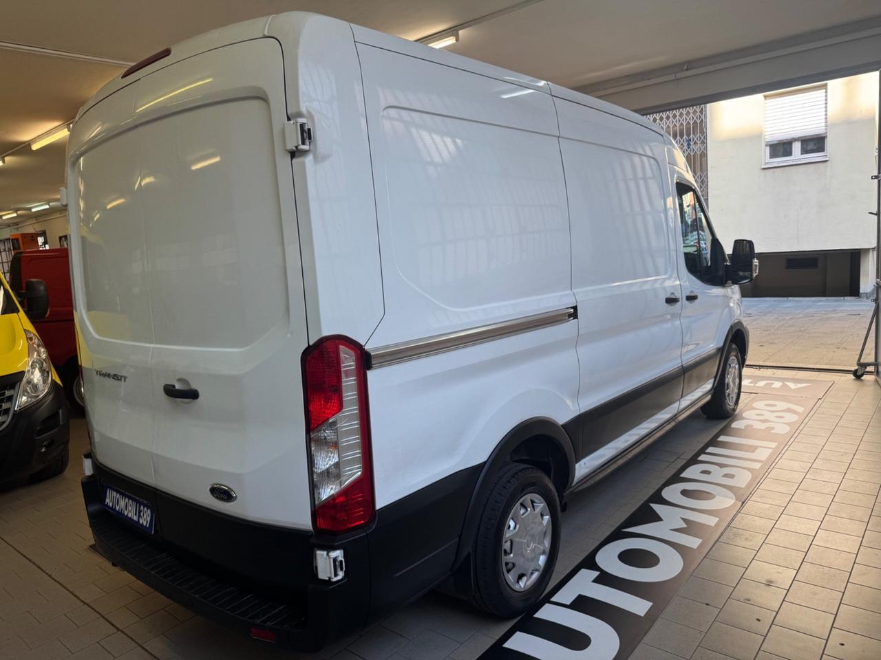 Ford Transit 310 2.0TDCi EcoBlue L2 H2 Furgone Trend