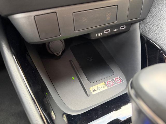 TOYOTA Yaris 1.5 130CV LOUNGE HYBRID+NAVI+ADAS+LED+PELLE+RCAM