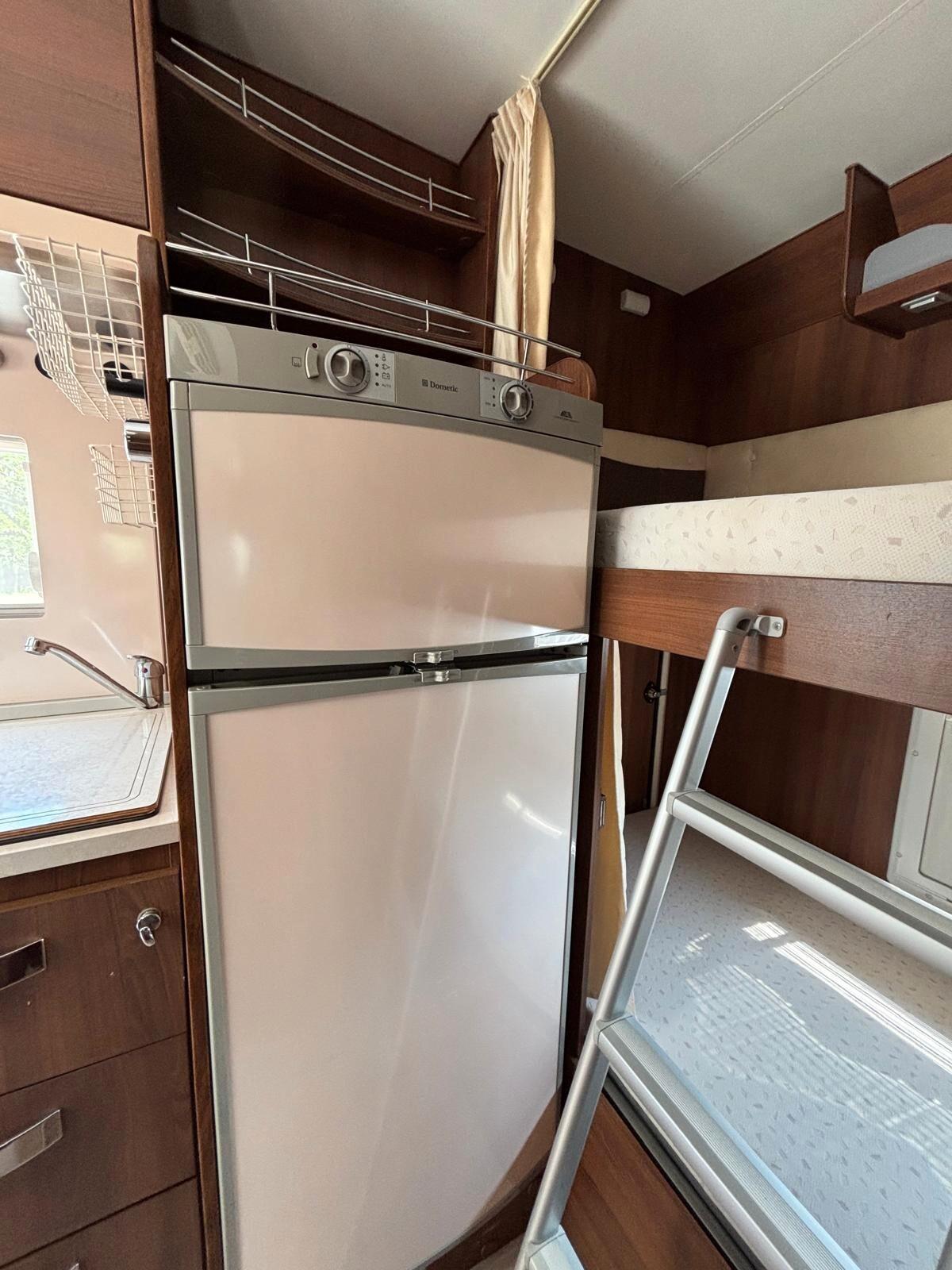 Mclouis TANDY 640 camper